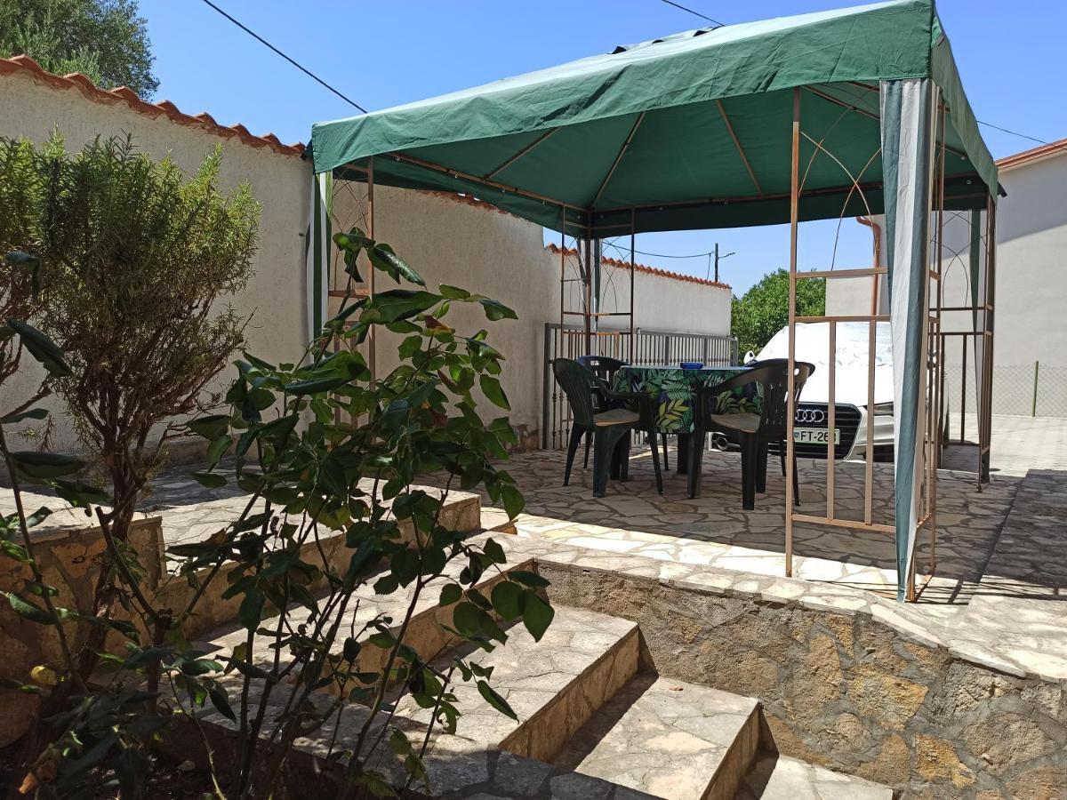 Apartments Kornati Ždrelac 외부 사진